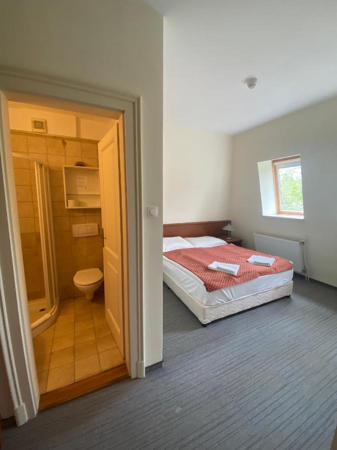 Fonix Hotel Balatonföldvár エクステリア 写真