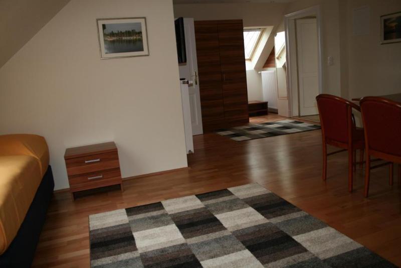 Fonix Hotel Balatonföldvár エクステリア 写真