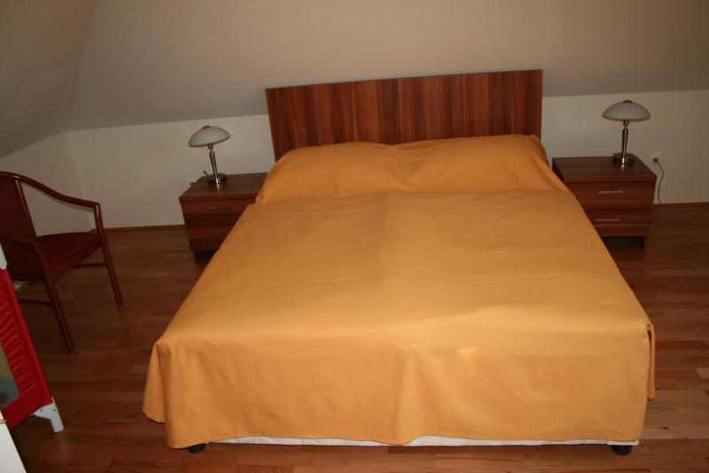 Fonix Hotel Balatonföldvár エクステリア 写真